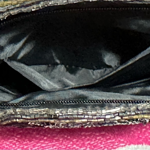 Perfect for prom! Elegant beaded clutch/shoulder bag. Black, red blue & beading - Picture 6 of 8